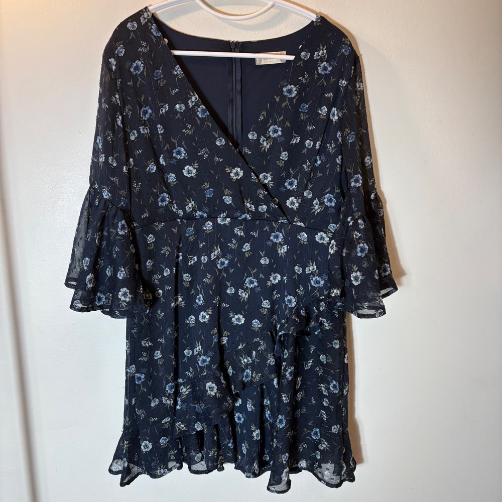 Altar'd State Riva Floral Mini Dress Size Large‎ Navy Blue